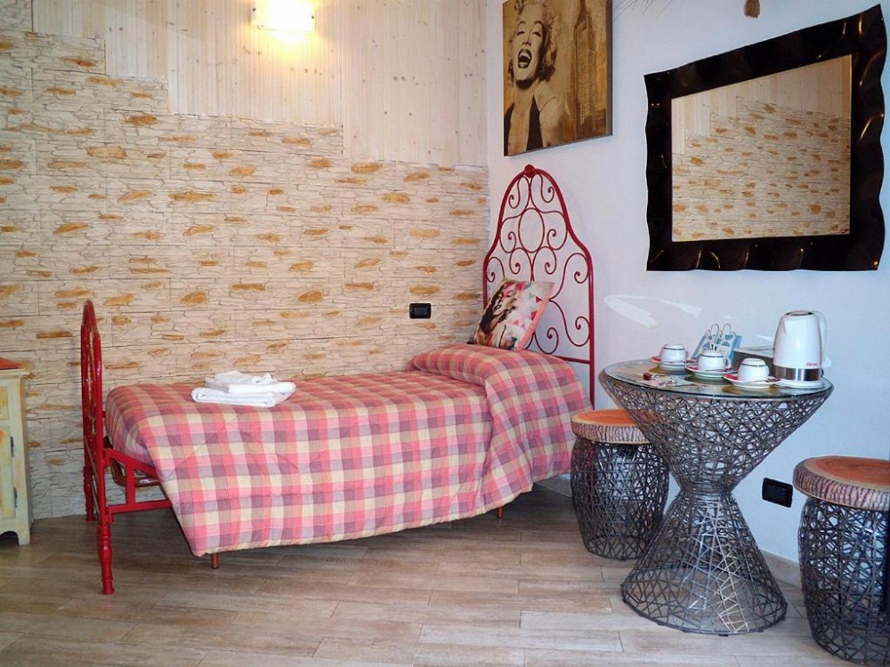 Michela Rooms
